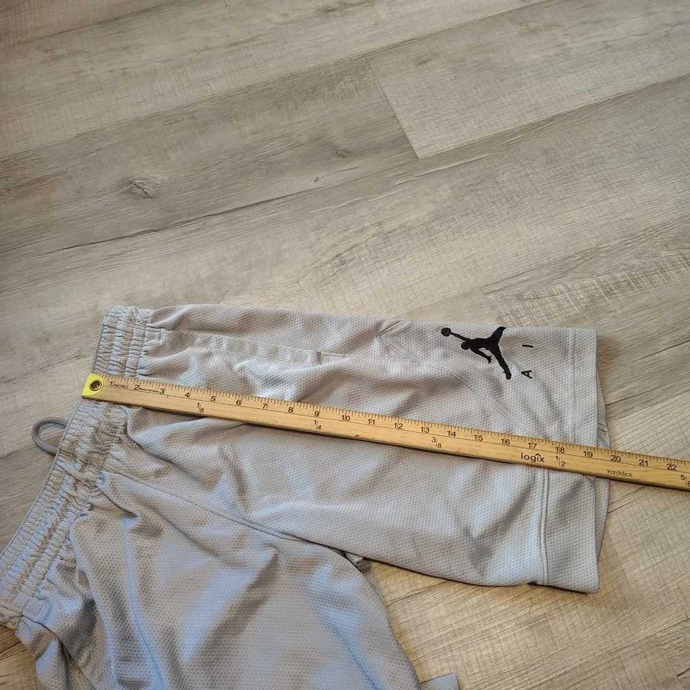Jordan Dri-FIT Basketball Shorts Grey Jumpman Air Mesh Athletic Mens XS